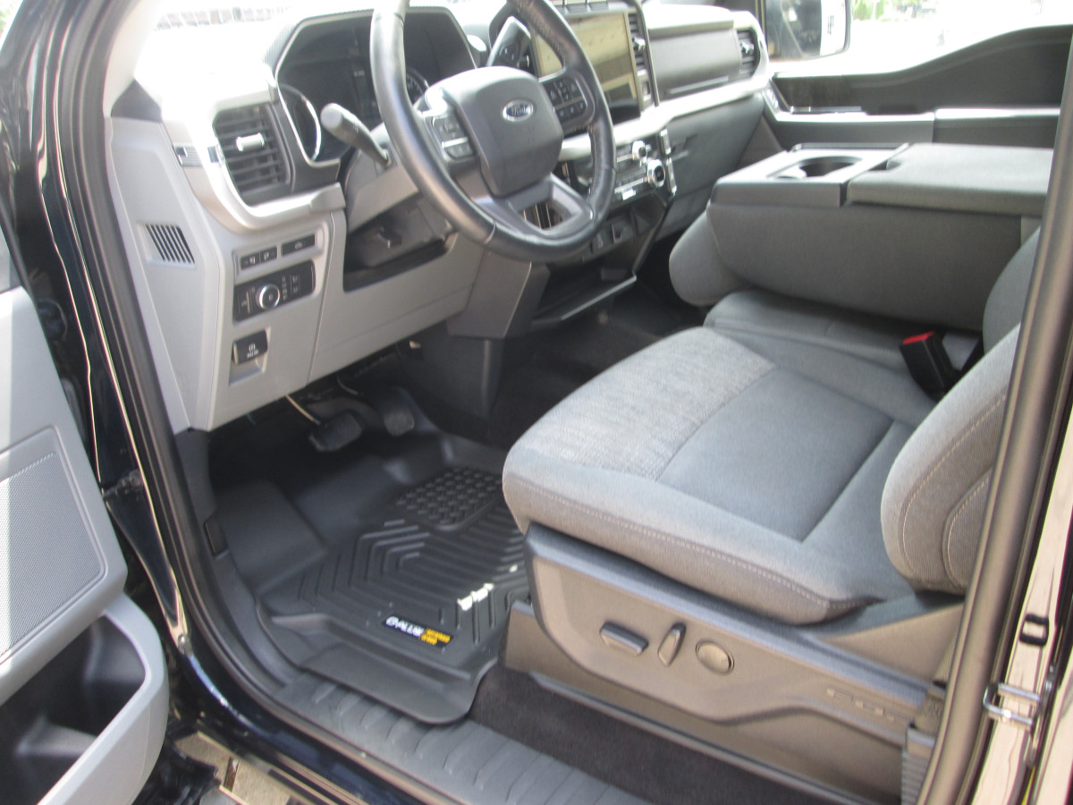 Ford F-150 XLT Crew Cab 4X4 Image 40