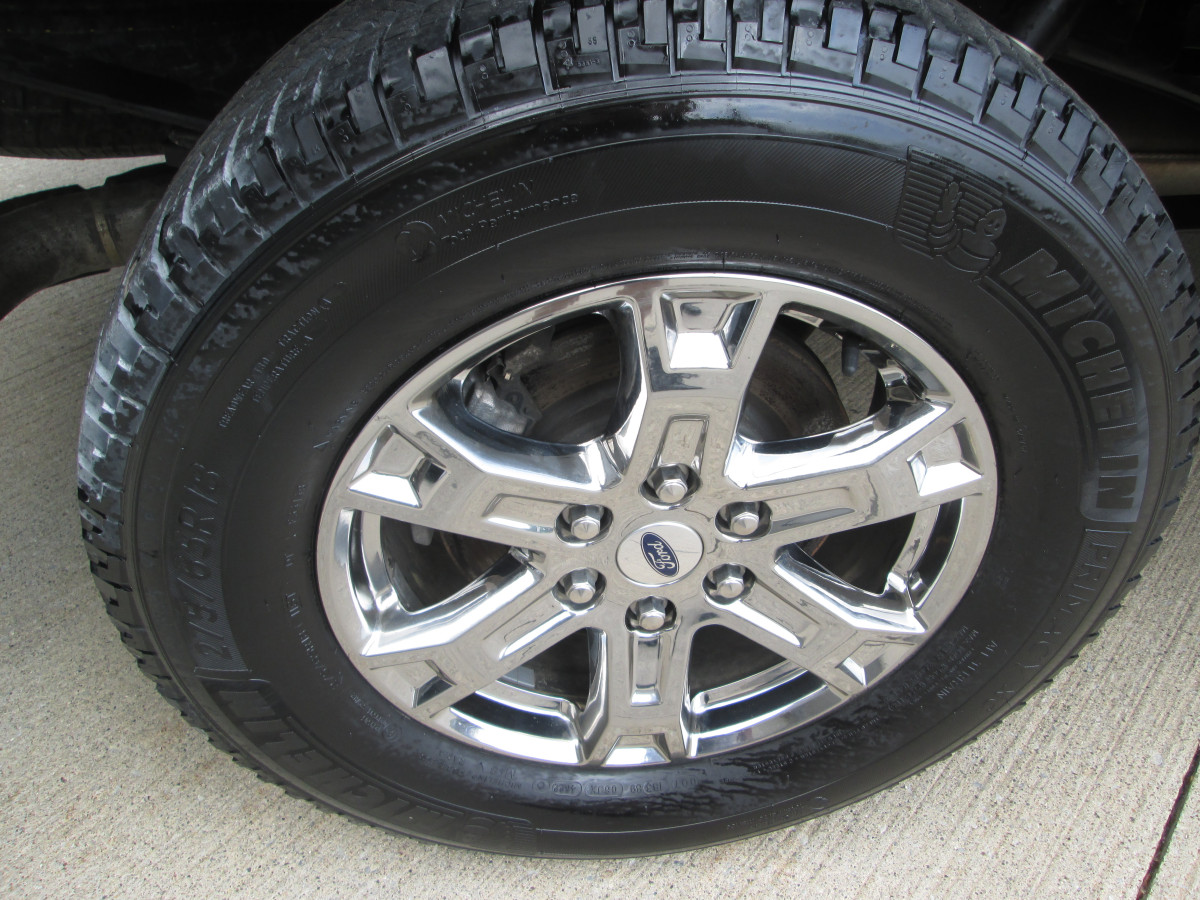 Ford F-150 XLT Crew Cab 4X4 Image 48