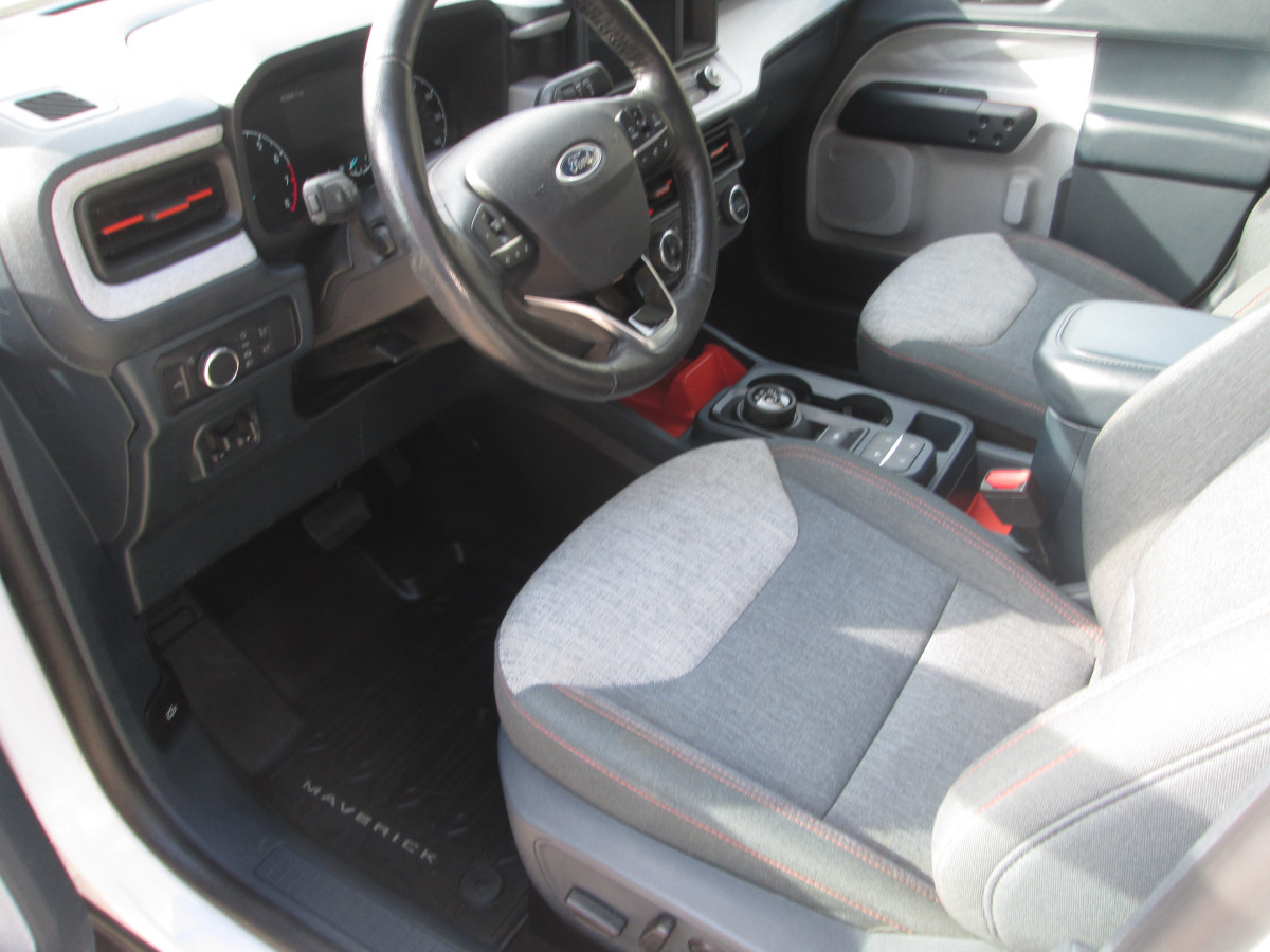 Ford Maverick XLT Image 39