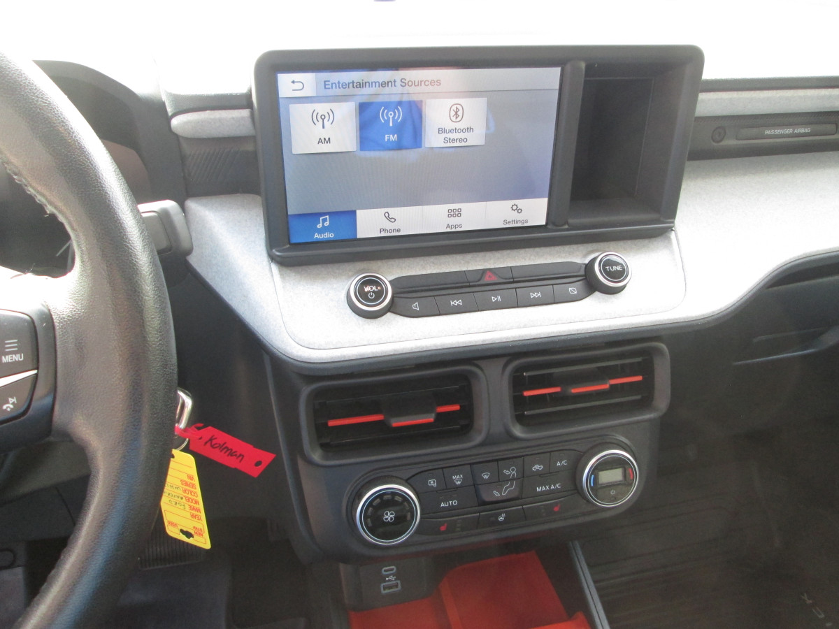 Ford Maverick XLT Image 43